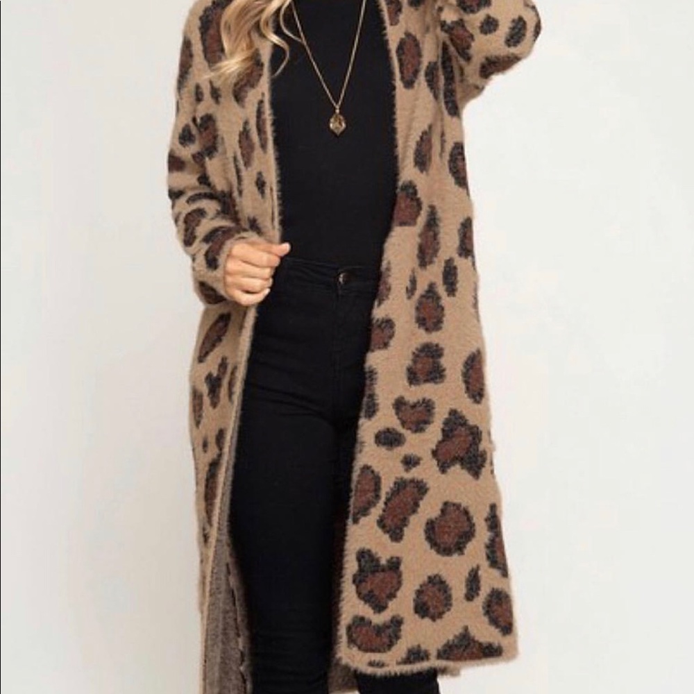 Leopard duster cardigan ๐๐ - Picture 3 of 3